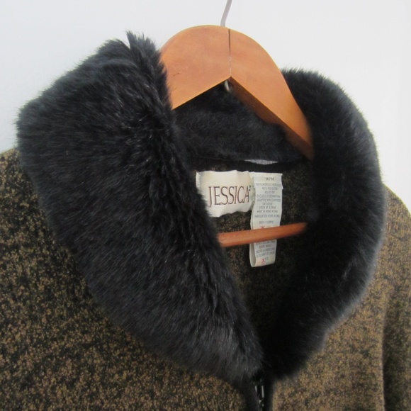 JESSICA M vintage Faux Fur Cardigan - Picture 3 of 14